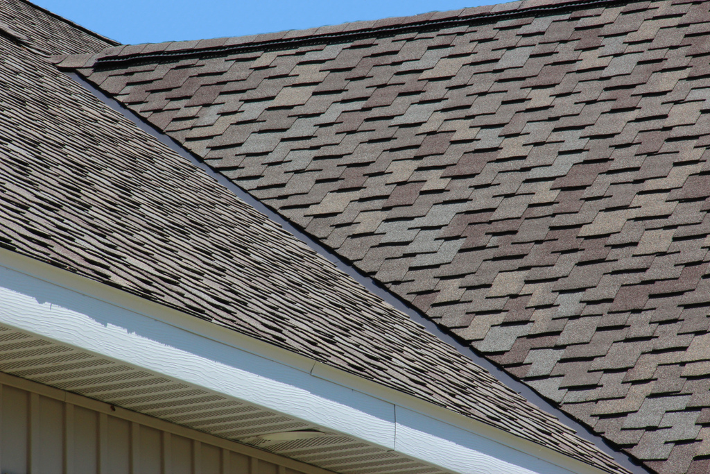 grey-shingles-on-roof