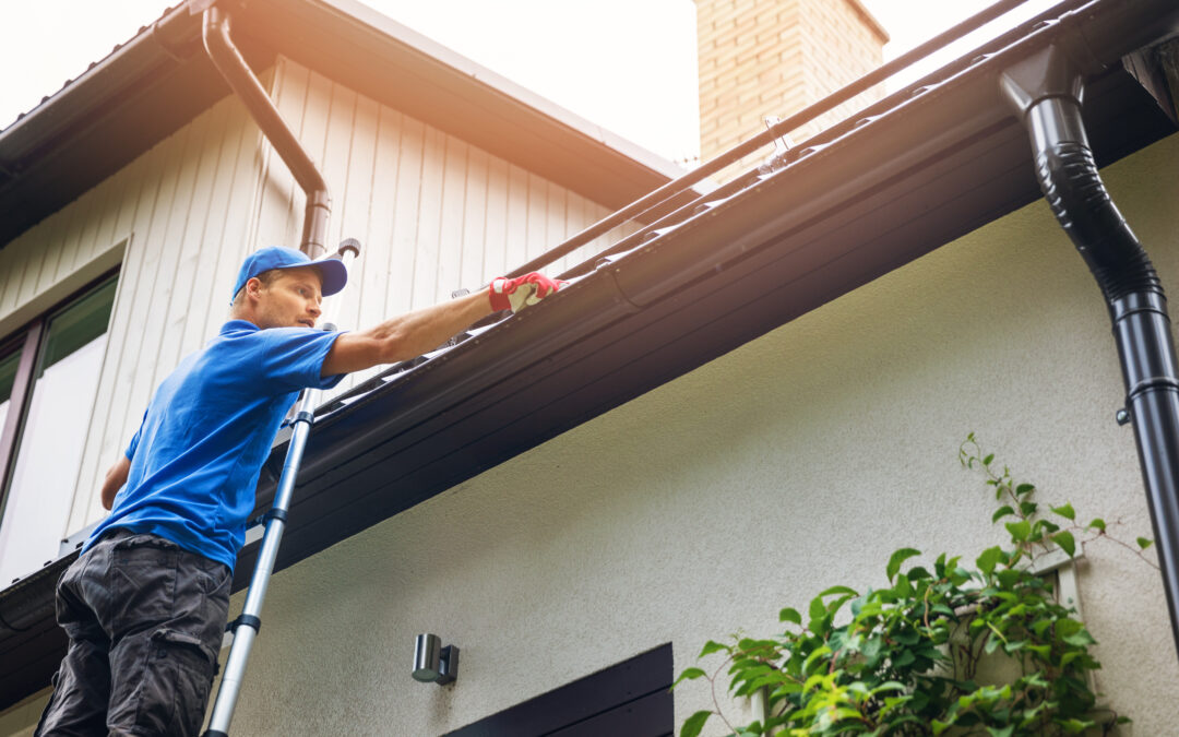 Seamless vs. sectional gutters