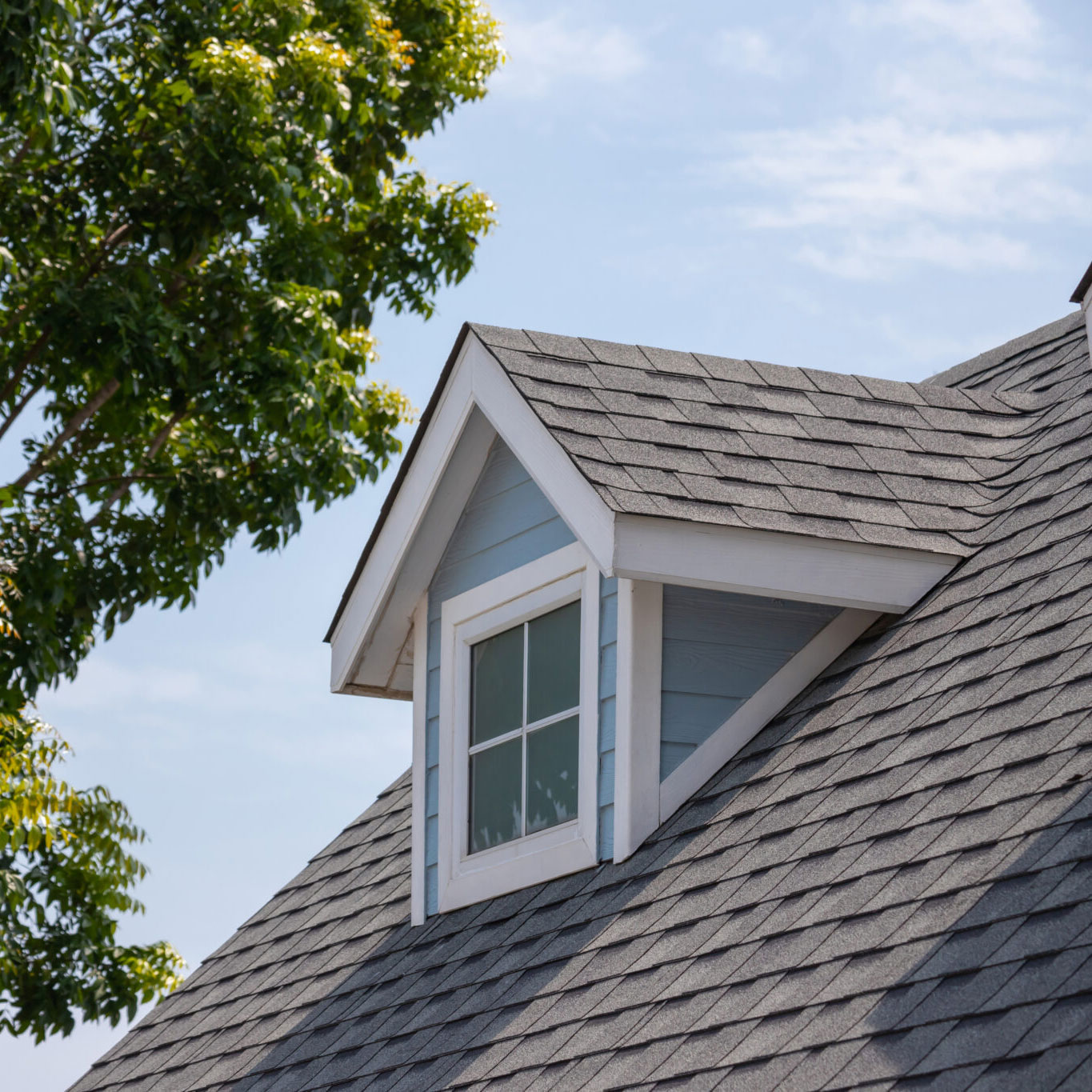 what are asphalt shingles